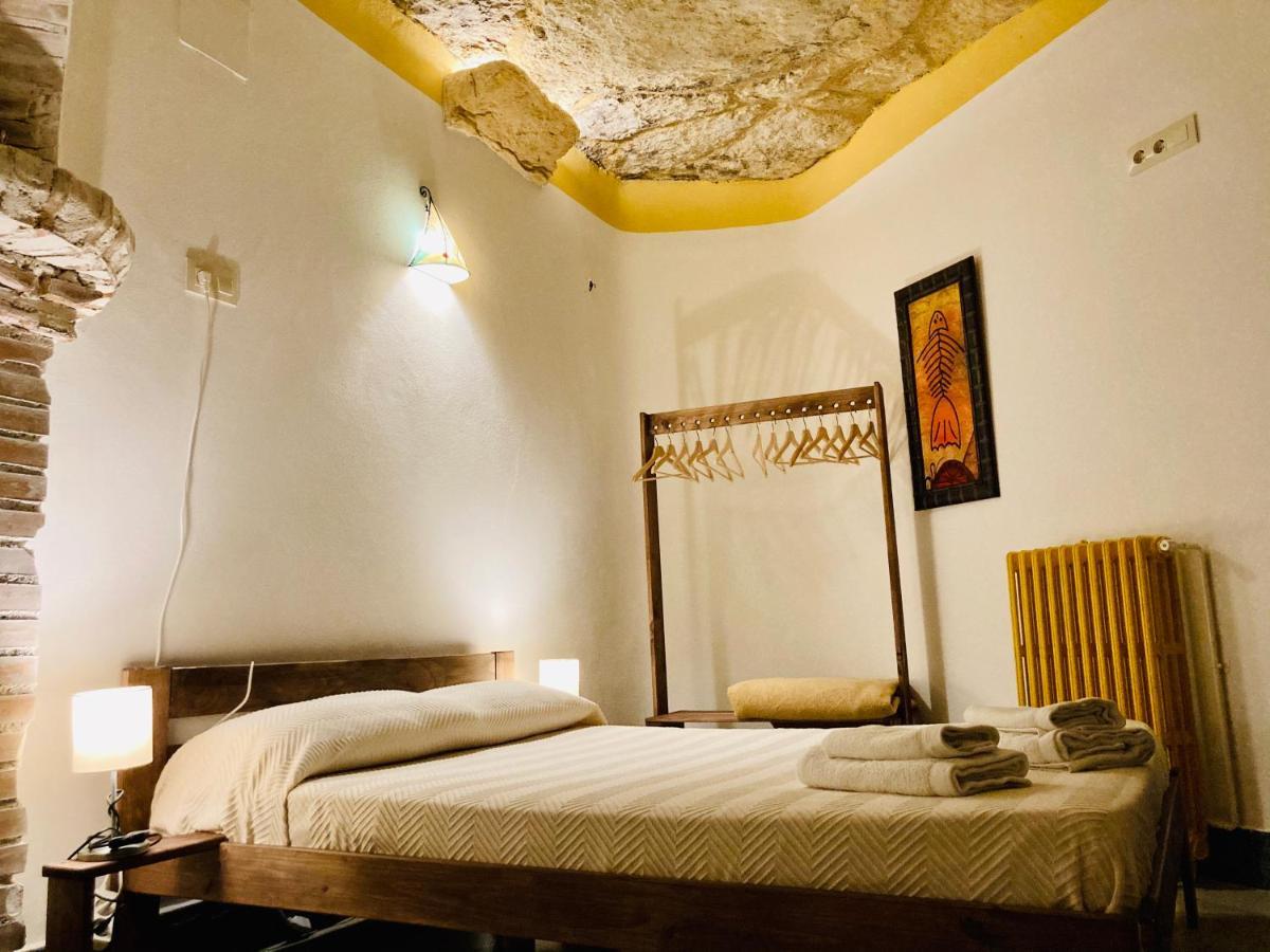 Casa Rural Cueva El Nido Casas de Fernando Alonso 外观 照片