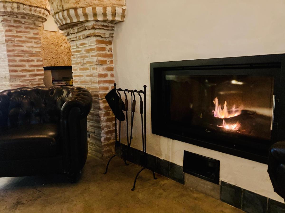 Casa Rural Cueva El Nido Casas de Fernando Alonso 外观 照片