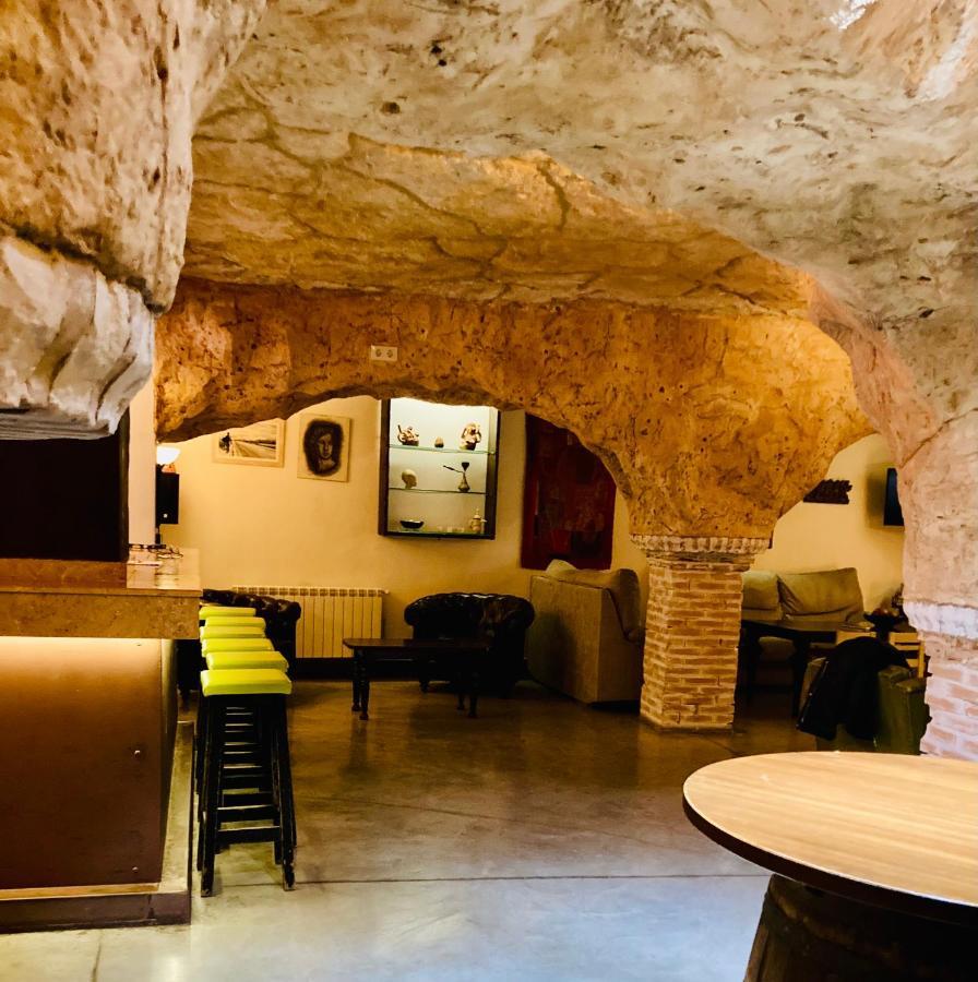 Casa Rural Cueva El Nido Casas de Fernando Alonso 外观 照片