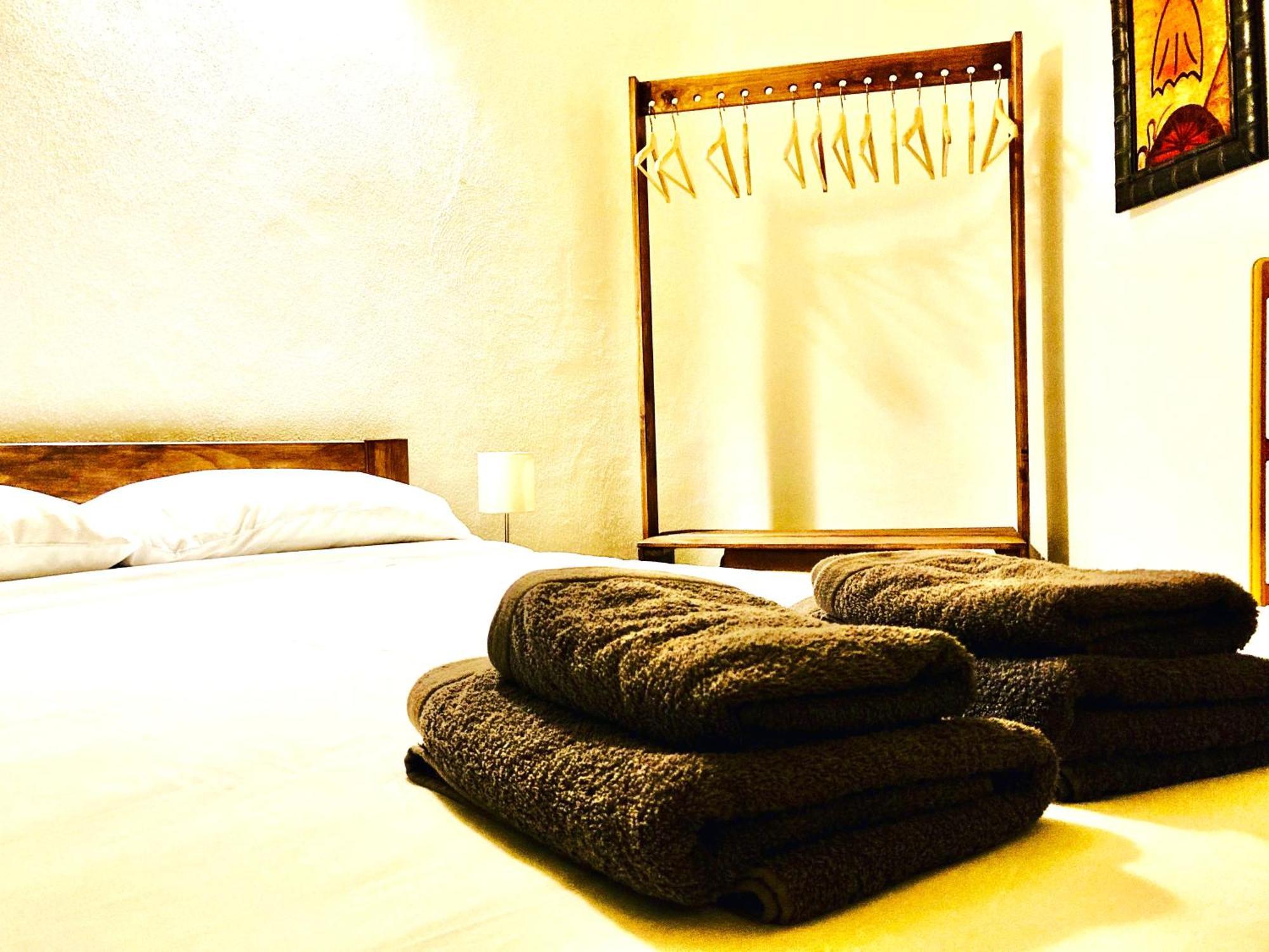 Casa Rural Cueva El Nido Casas de Fernando Alonso 外观 照片